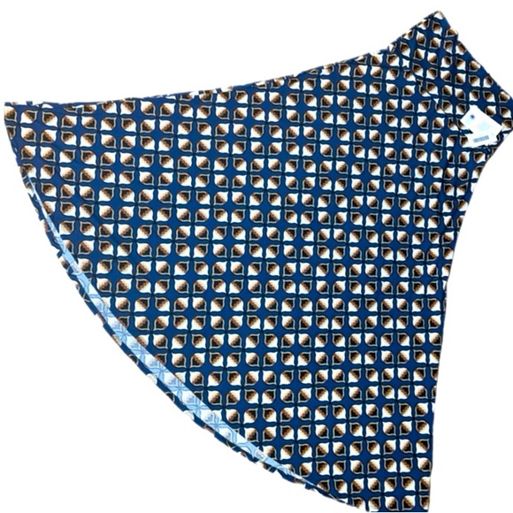 LuLaRoe Print Maxi Skirt - Picture 4 of 15